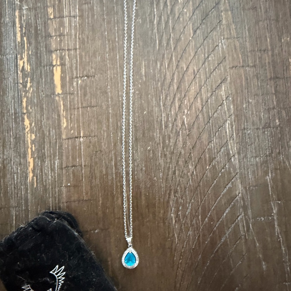 Silver Teardrop Blue Crystal Pendant Necklace - Women Jewelry - Nikola Valenti - Picture 3 of 6